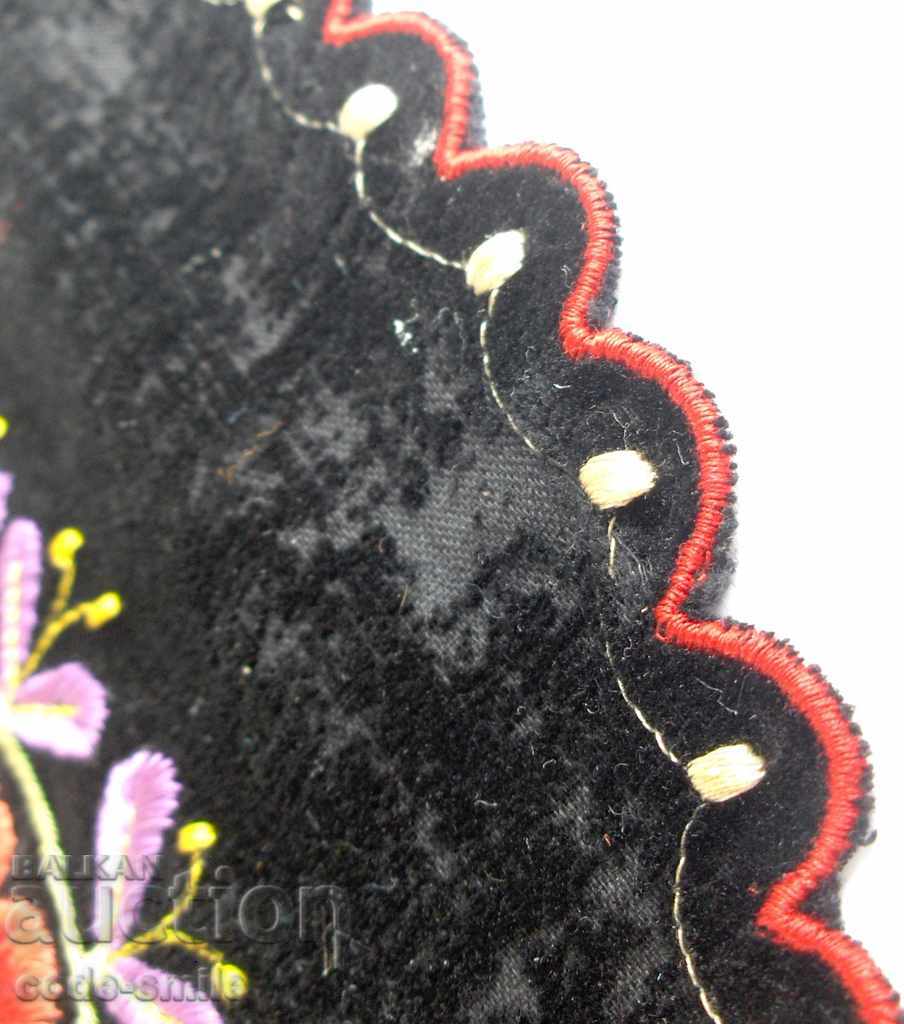 Auction Old Revival women's vest with embroidery Auction Old Revival women's vest with embroidery