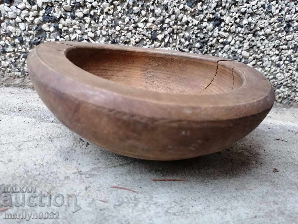 Wooden bowl, bowl, wooden, wooden bowl, bowl with price 53.00 BGN | € 27.10 Wooden bowl, bowl, wooden, wooden bowl, bowl with price 53.00 BGN | € 27.10