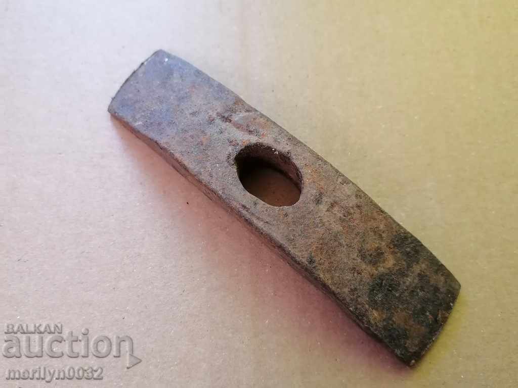 Delivery of Chuck for hair sticking, hammer, forging tool, primitive Delivery of Chuck for hair sticking, hammer, forging tool, primitive