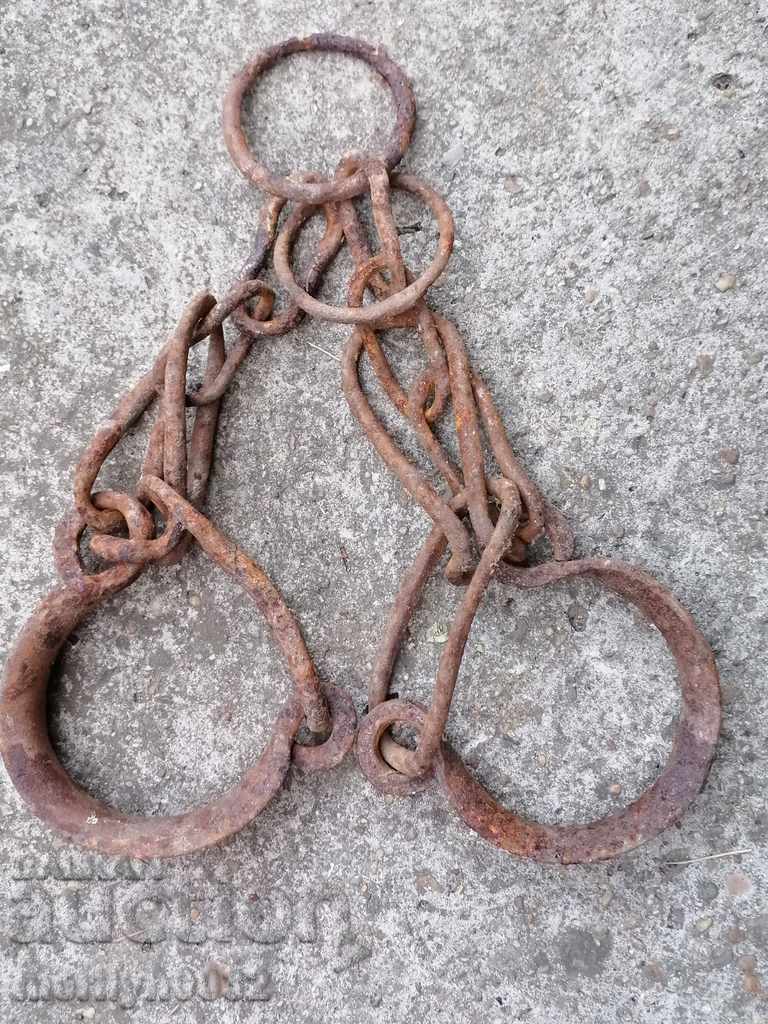 Hand forged buckles, shackles, chain, wrought iron with price 43.00 BGN | € 21.99 Hand forged buckles, shackles, chain, wrought iron with price 43.00 BGN | € 21.99