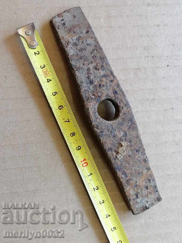 Baros de păr, ciocan, unealtă de fierar, primitiv - 5 Baros de păr, ciocan, unealtă de fierar, primitiv - 5