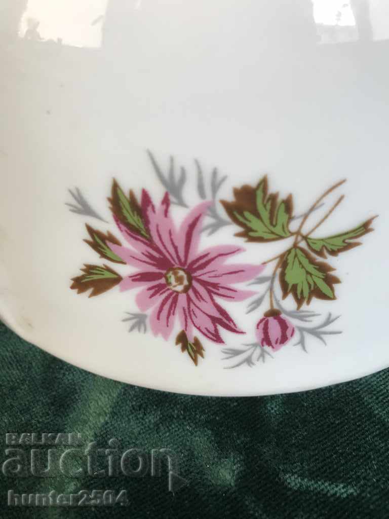 Licitație Porțelan vechi Supnik, BG Licitație Porțelan vechi Supnik, BG