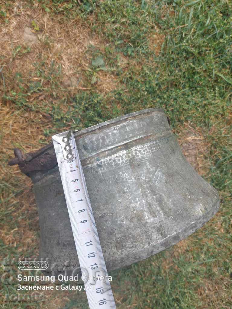 Δημοπρασία ΛΕΒΗΤΗΣ - ΝΟΜΙΣΜΑ