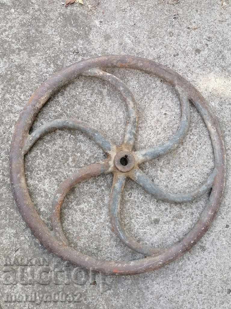 Wheel of cast relief cast iron wrought iron casting with price 110.00 BGN | € 56.24 Wheel of cast relief cast iron wrought iron casting with price 110.00 BGN | € 56.24
