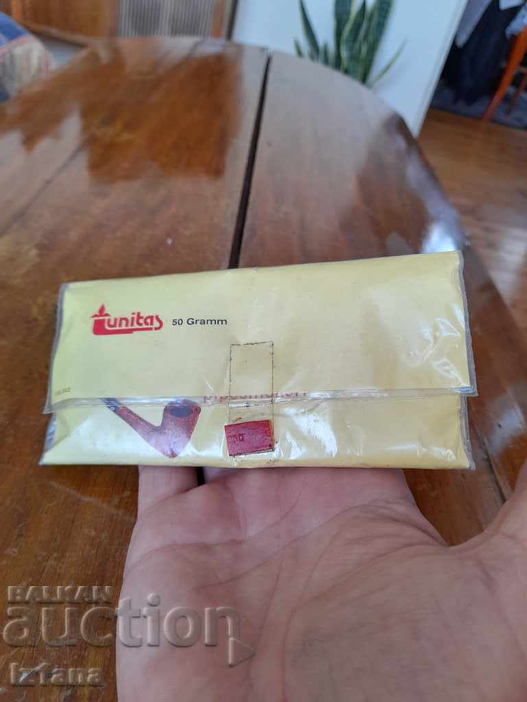 Vechi tutun din pipă Prestige cu preț 60.00 BGN | € 30.68 Vechi tutun din pipă Prestige cu preț 60.00 BGN | € 30.68