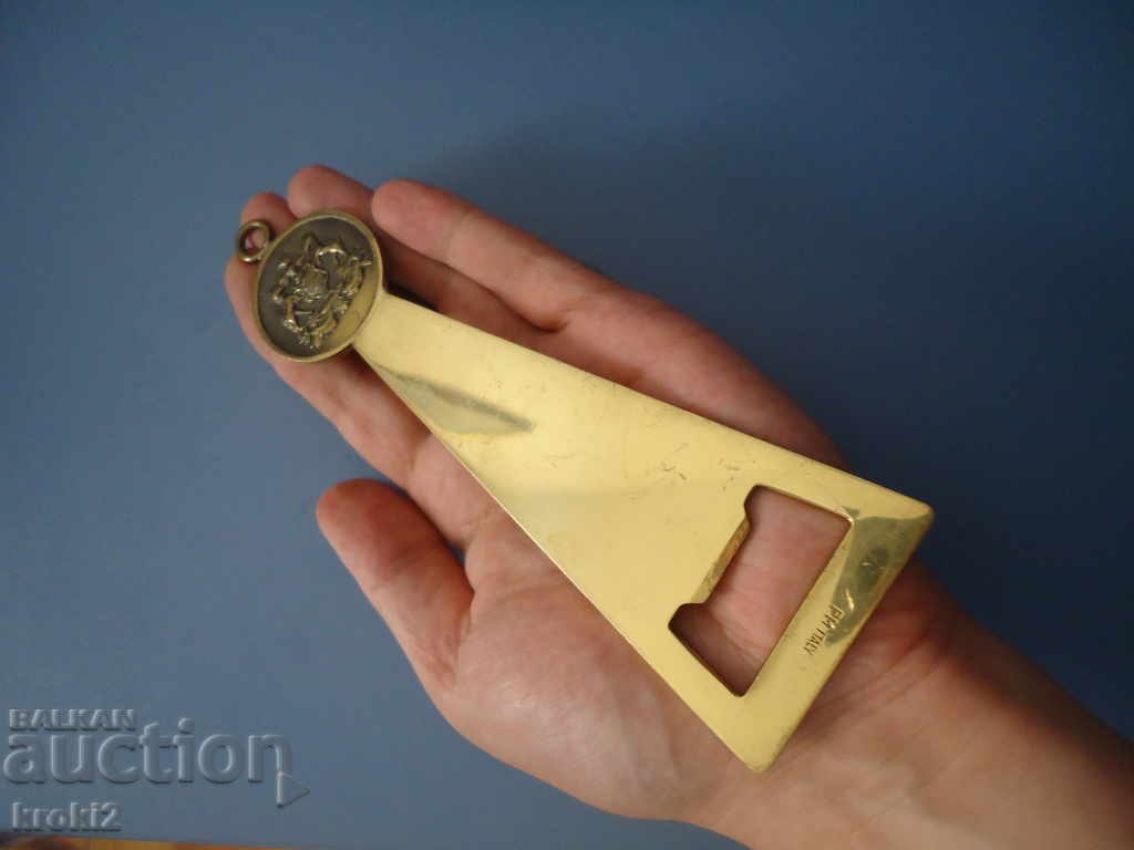 Δημοπρασία Μεγάλο ορειχάλκινο ανοιχτήρι μπουκαλιών Ιταλίας