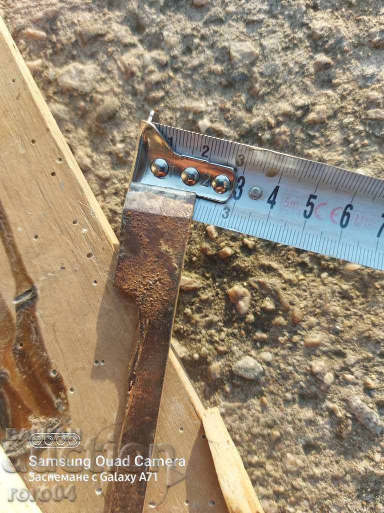 OLIVE WOOD RENDE - 5 OLIVE WOOD RENDE - 5