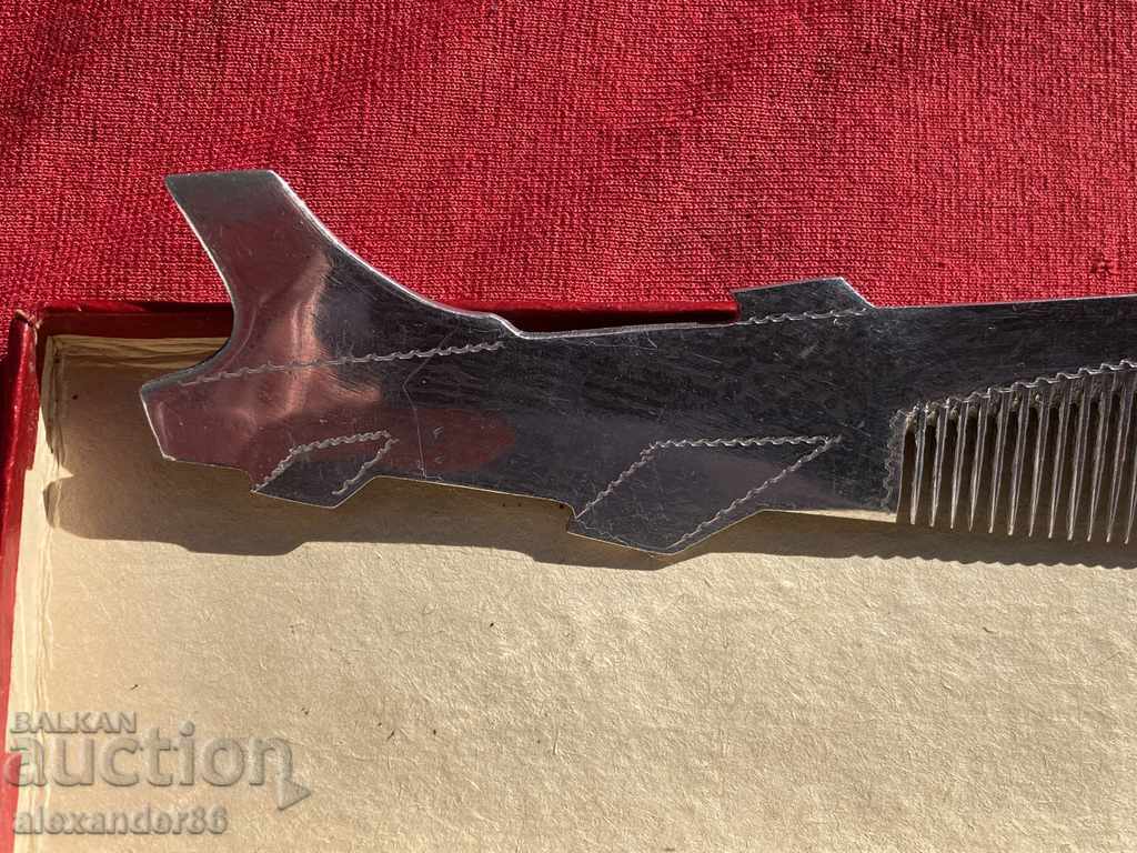 Auction From a downed American plane Greben Trench art Auction From a downed American plane Greben Trench art