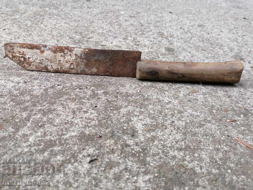 Sutter, top, knife, wrought iron with price 29.00 BGN | € 14.83 Sutter, top, knife, wrought iron with price 29.00 BGN | € 14.83