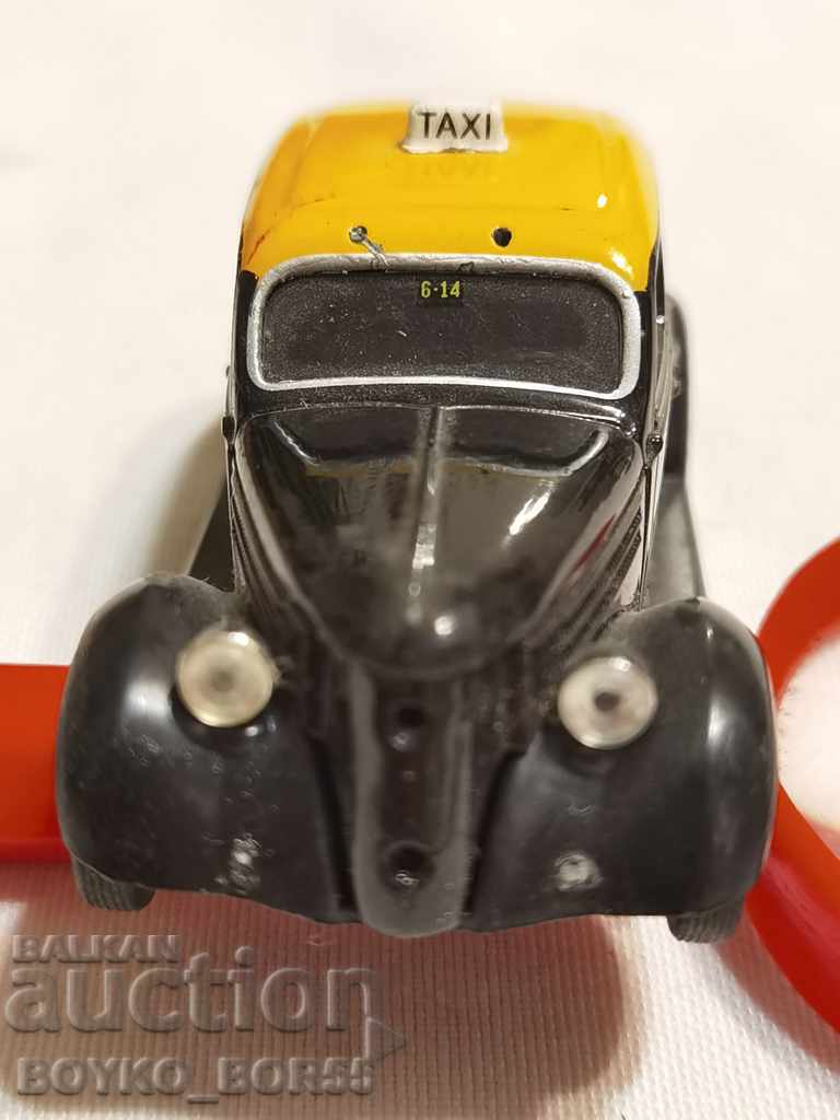 Auction CHILDREN'S TOY Trolley CAR Auction CHILDREN'S TOY Trolley CAR