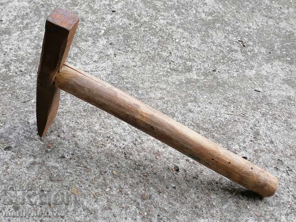 Βουλγαρική παλιό εργαλείο εργαλείο σφυρί κτίστη σφυρήλατο σίδερο με τιμή 39.00 BGN | € 19.94 Βουλγαρική παλιό εργαλείο εργαλείο σφυρί κτίστη σφυρήλατο σίδερο με τιμή 39.00 BGN | € 19.94