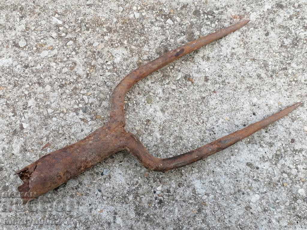 Auction  Old Wrought Two Prong, Pitchfork, Wrought Iron