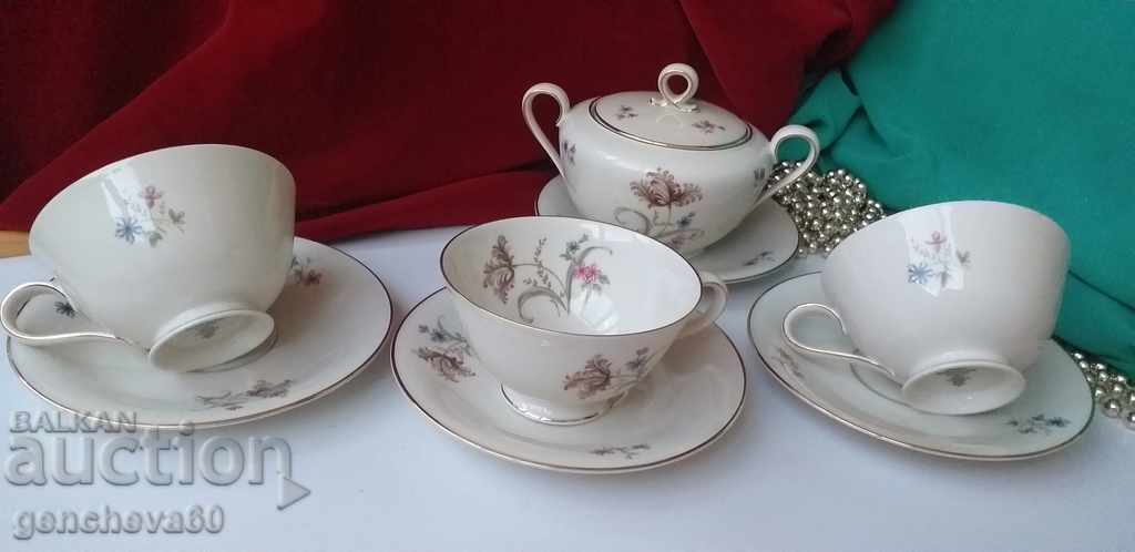 Auction Beautiful teacups and sugar bowl BAVARIA/marked Auction Beautiful teacups and sugar bowl BAVARIA/marked