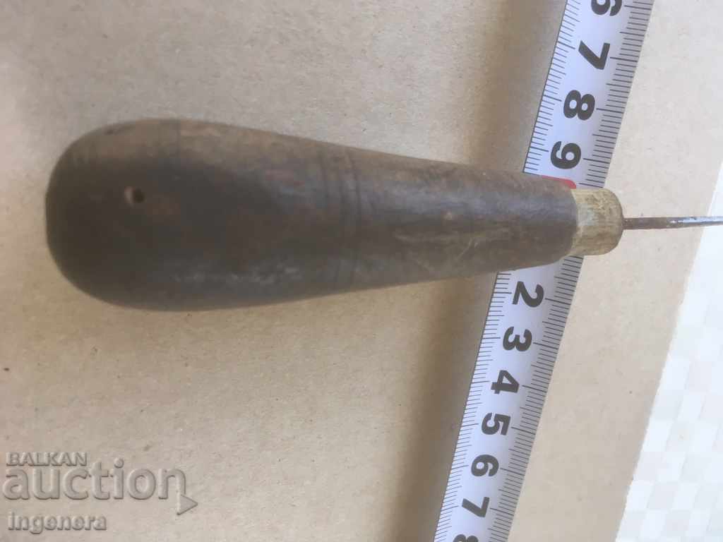 Auction Awl, Old Cobbler's Tool Auction Awl, Old Cobbler's Tool