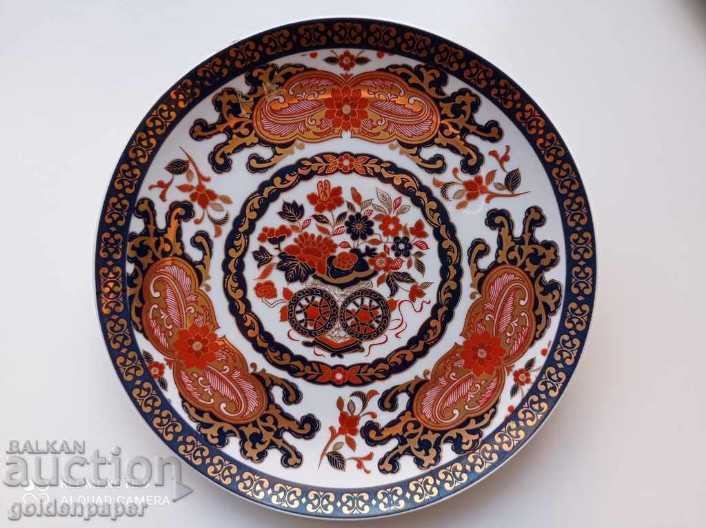 Painted plate diameter 19 cm - gold