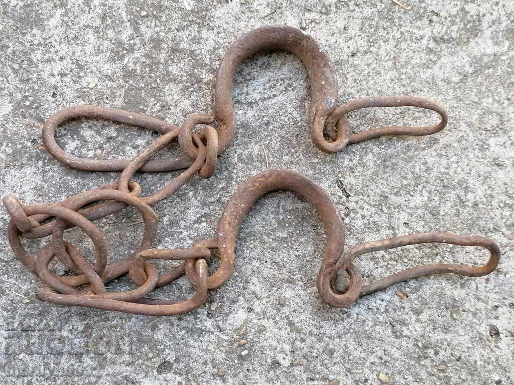 Hand forged buckles, shackles, chain, wrought iron - 6 Hand forged buckles, shackles, chain, wrought iron - 6