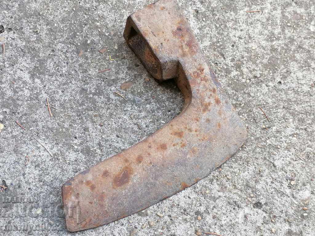 Auction Old ax ax ax without a scraper wrought iron blade Auction Old ax ax ax without a scraper wrought iron blade