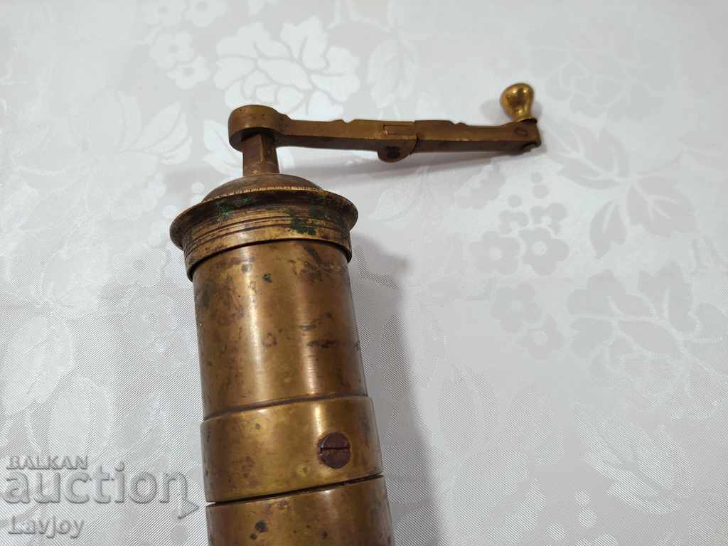 Delivery of Old Bulgarian bronze mill Delivery of Old Bulgarian bronze mill