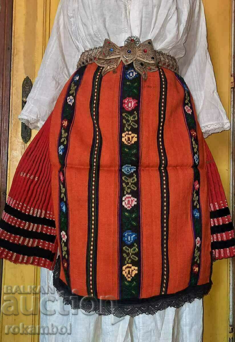 Auction Authentic costume from Northwest Bulgaria Auction Authentic costume from Northwest Bulgaria