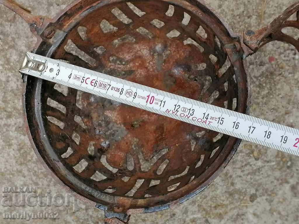 Delivery of Chandelier cast cast iron gas lamp part of the chandelier Delivery of Chandelier cast cast iron gas lamp part of the chandelier