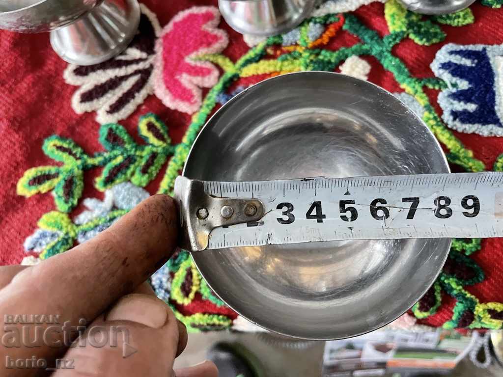 10669. SOC CLASSICS SERVICE BUYS FOR ALPACA ICE CREAM - 6