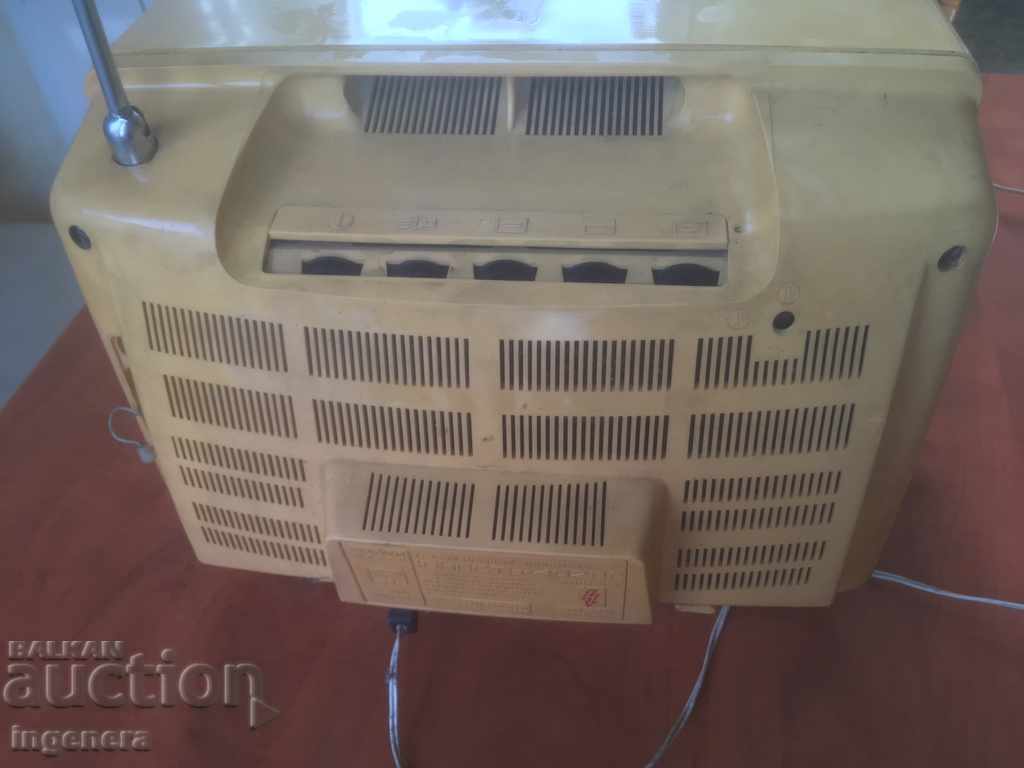 TV YOUTH 402 WORK - 5 TV YOUTH 402 WORK - 5