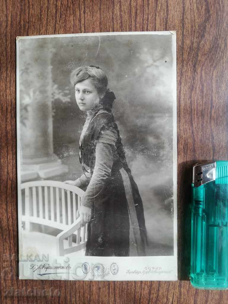 Παλιά φωτογραφία Σκληρό χαρτόνι Karastoyanov με τιμή 40.00 BGN | € 20.45 Παλιά φωτογραφία Σκληρό χαρτόνι Karastoyanov με τιμή 40.00 BGN | € 20.45