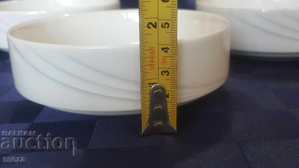 Auction  Porcelain embossed German bowls