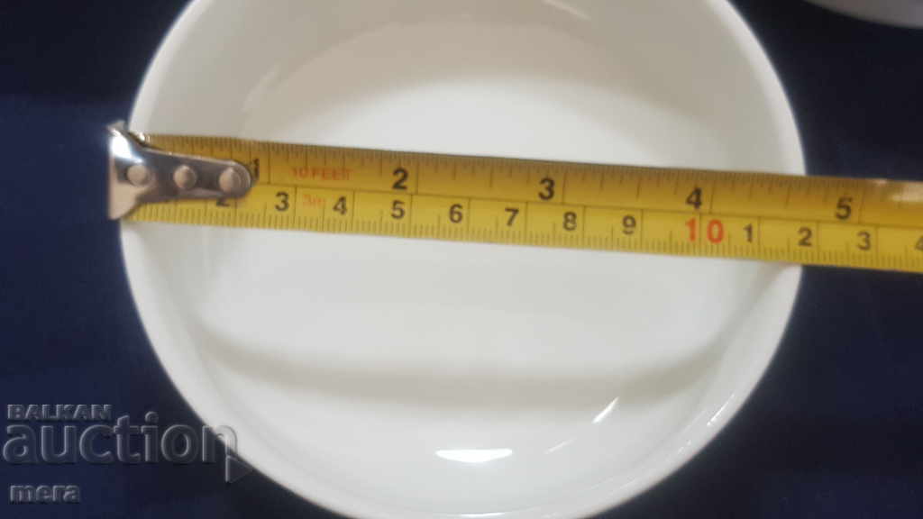 Delivery of Porcelain embossed German bowls