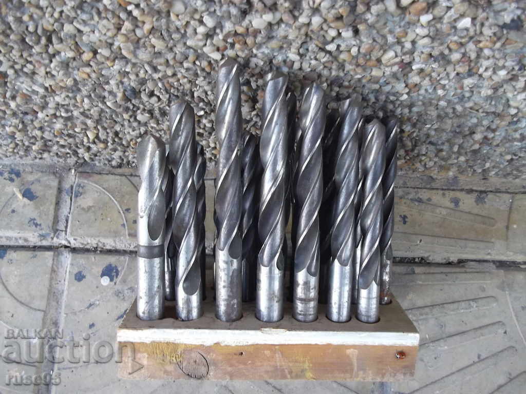 Lot of lathe and drill tools - 7 Lot of lathe and drill tools - 7