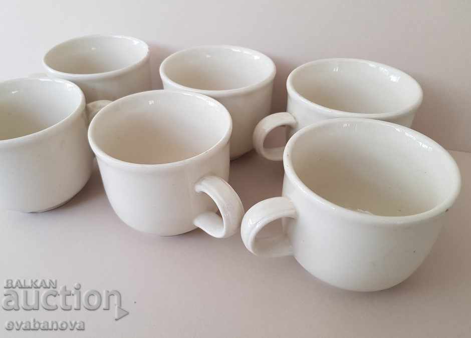 6 Stylish elegant porcelain cups for coffee service with price 15.00 BGN | € 7.67 6 Stylish elegant porcelain cups for coffee service with price 15.00 BGN | € 7.67