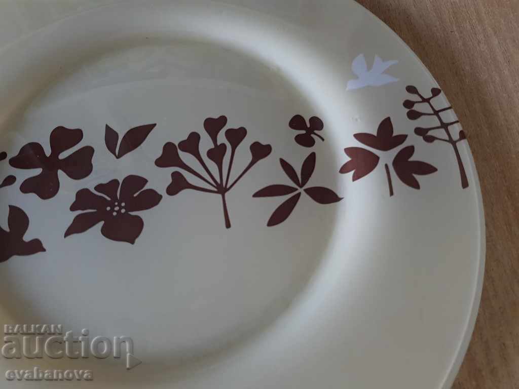 Delivery of Perfect designer painted French plate HEVEA Delivery of Perfect designer painted French plate HEVEA