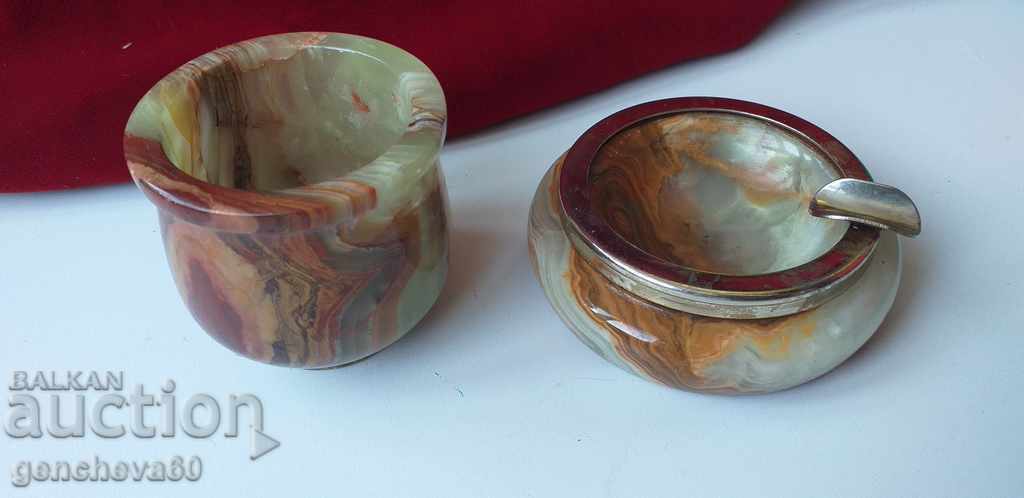 Delivery of Onyx ashtray and cup