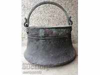 Harania veche, vas de cupru, ceaun mare, cupru, praf