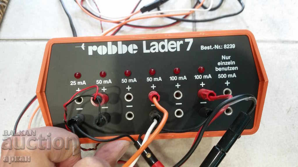 Παράδοση Μαζική βάρκα τηλεκατεύθυνσης - Γερμανία Παράδοση Μαζική βάρκα τηλεκατεύθυνσης - Γερμανία