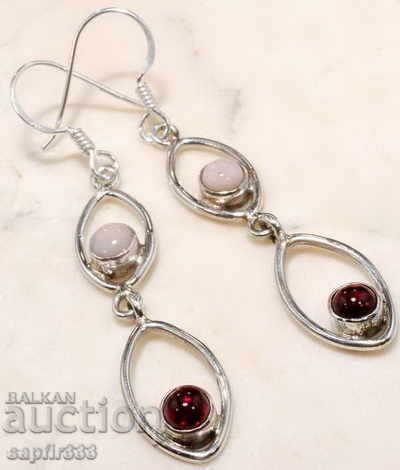 SILVER EARRINGS WITH GARNETS AND AHAT