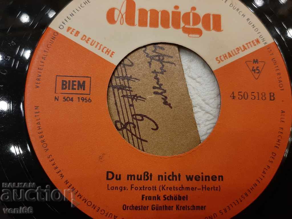 Delivery of Gramophone record - small format - Frank Schobel Delivery of Gramophone record - small format - Frank Schobel