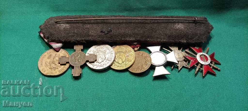 Delivery of I am selling an old pad of Bulgarian orders and medals. Delivery of I am selling an old pad of Bulgarian orders and medals.