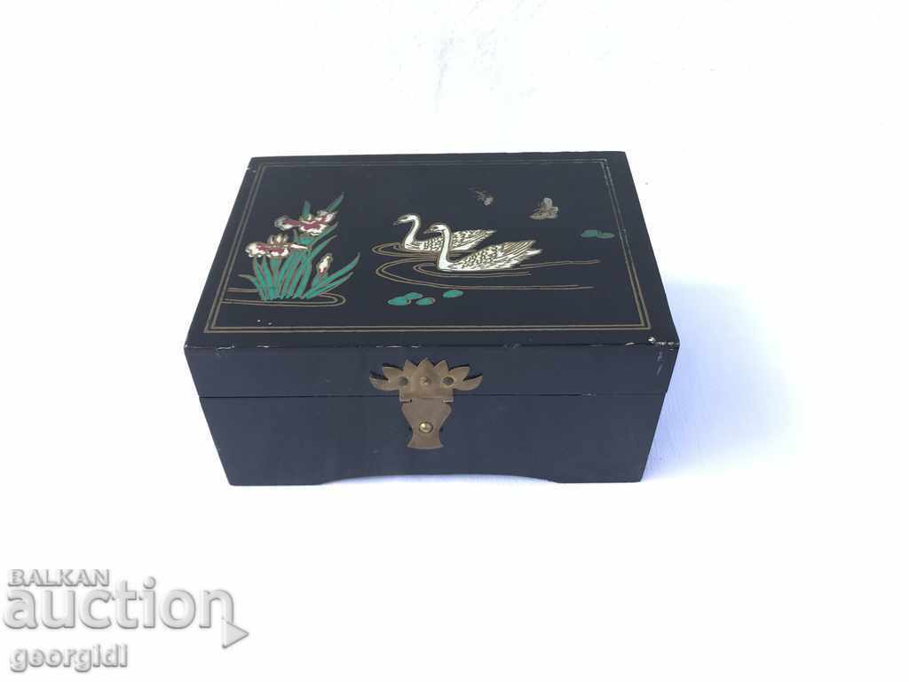Винтидж колекционерска кутия за бижута №0887