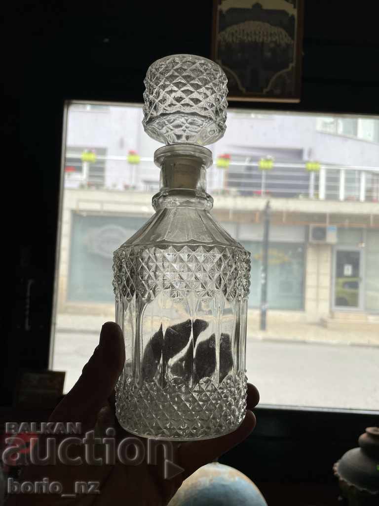 Auction 10703. OLD SERVICE GARAPHA AND GLASSES SOLID GLASS Auction 10703. OLD SERVICE GARAPHA AND GLASSES SOLID GLASS