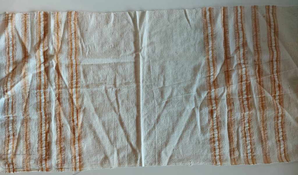 Delivery of OLD AUTHENTIC TOWEL MESAL TOWEL UNCALLED BY CHEIS