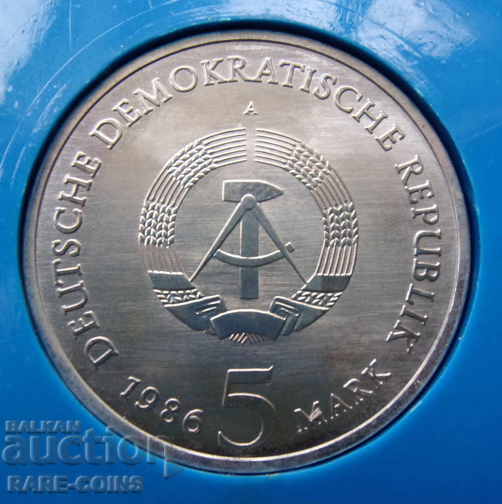 GDR 5 Mark 1986 UNC Rare Original cu preț € 15.34 | 30.00 BGN GDR 5 Mark 1986 UNC Rare Original cu preț € 15.34 | 30.00 BGN