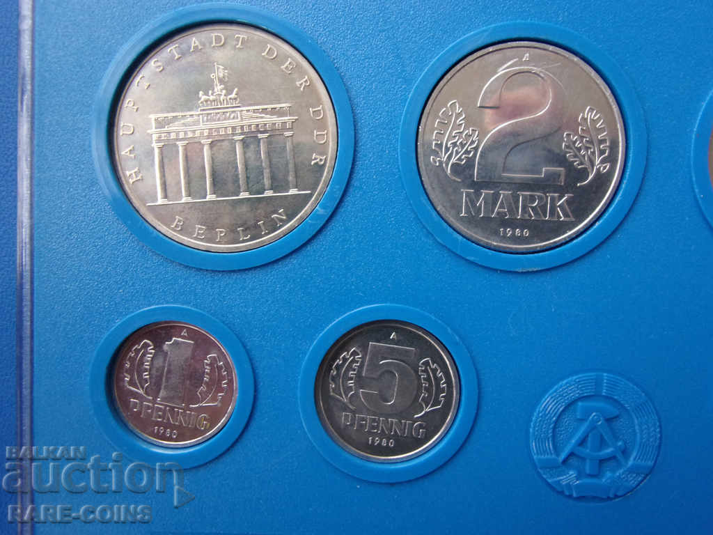 GDR Set 1980 UNC Rare Original cu preț € 117.60 | 230.01 BGN