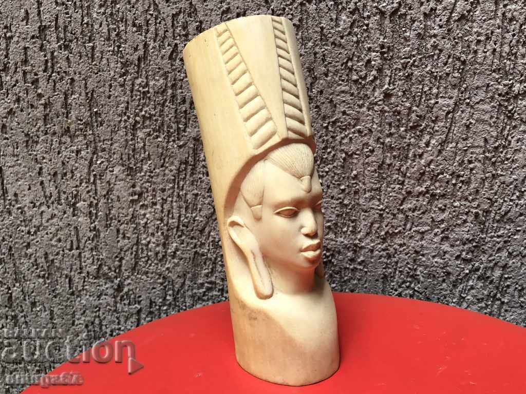 Ivory statuette! with price € 600.00 | 1173.50 BGN