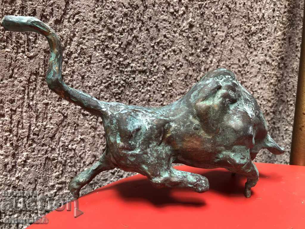 Plastic bull bronze - 5 Plastic bull bronze - 5