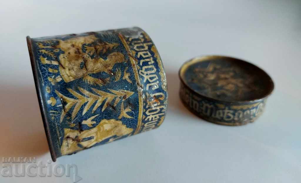 Delivery of OLD GERMAN METAL BOX BOX SHEET NURENBERG Delivery of OLD GERMAN METAL BOX BOX SHEET NURENBERG