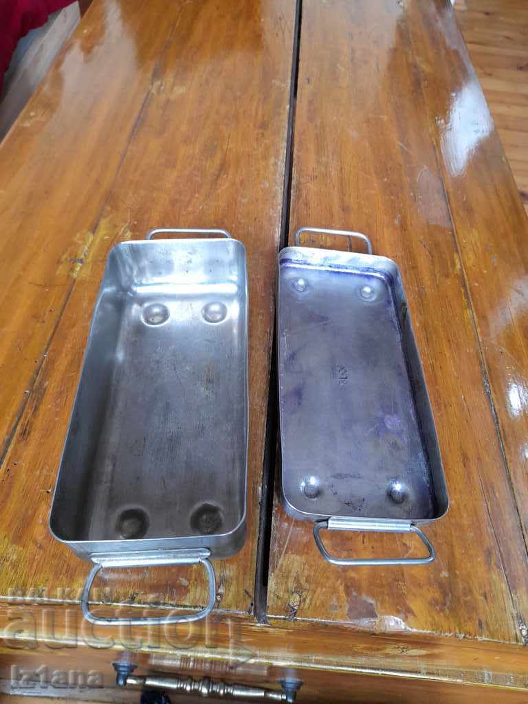 Auction Old medical box Auction Old medical box