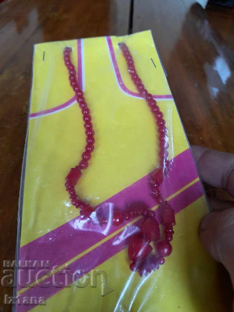 Auction Old Women's Necklace Auction Old Women's Necklace