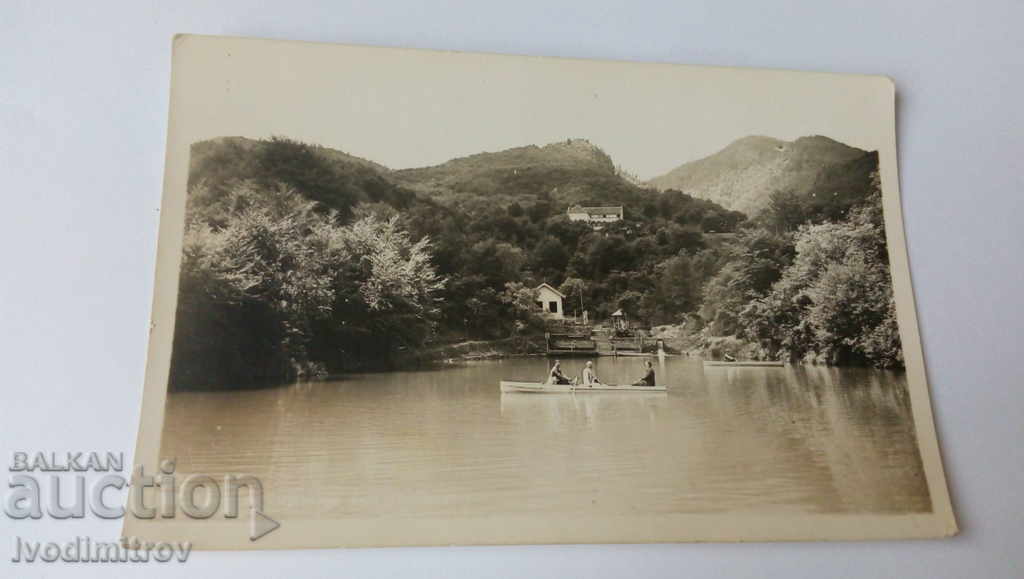 Καρτ ποστάλ Kostenets Η λίμνη στη Βίλα Αναγέννηση 1940