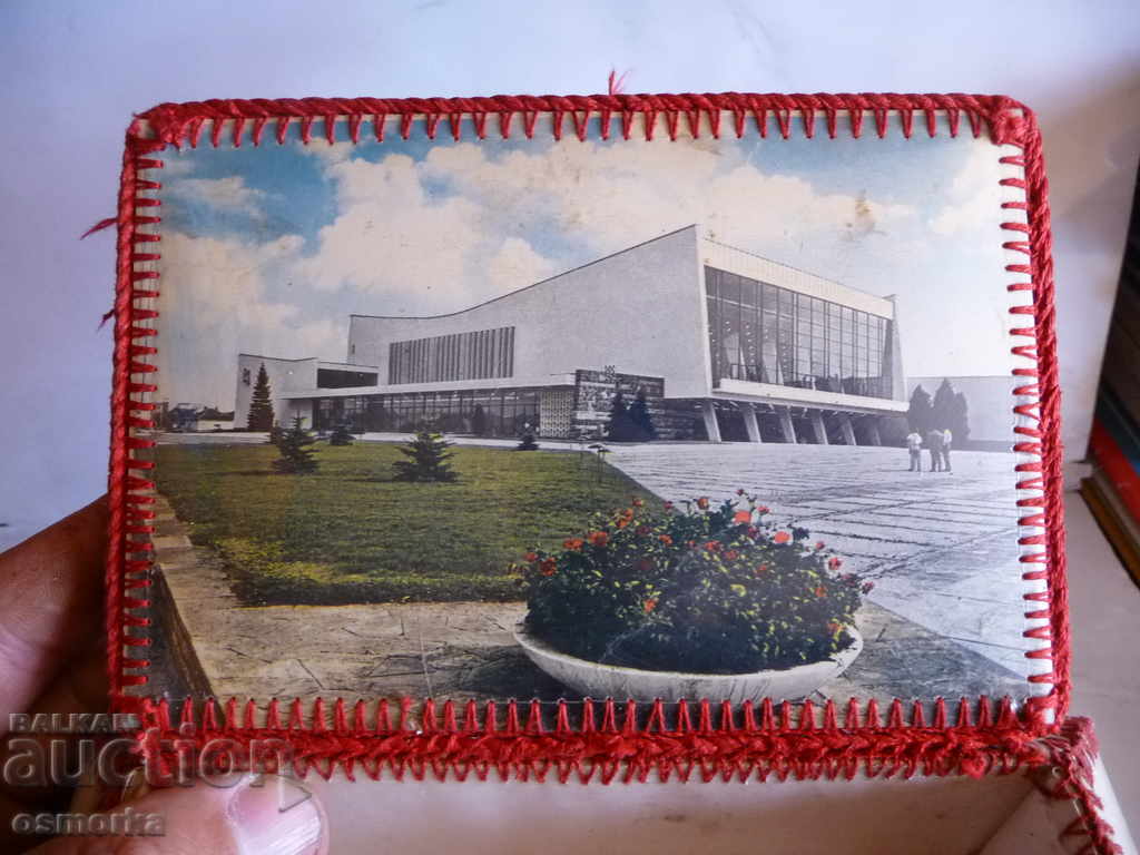 Old collector's jewelry box treasures Christmas toys - 7